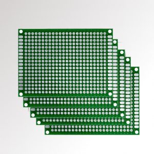 Fünf Lochrasterplatinen 5x7 cm für lötbare Elektronik- und Prototypingprojekte